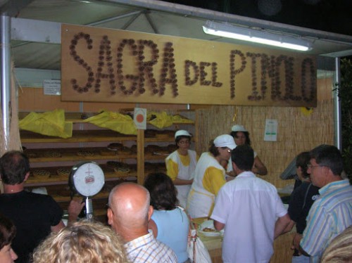 Stand della Sagra del Pinolo a San Piero a Grado