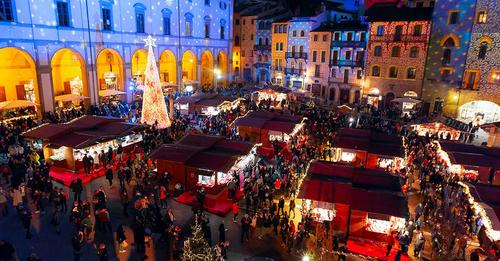 Locandina dei Mercatini di Natale ad Arezzo